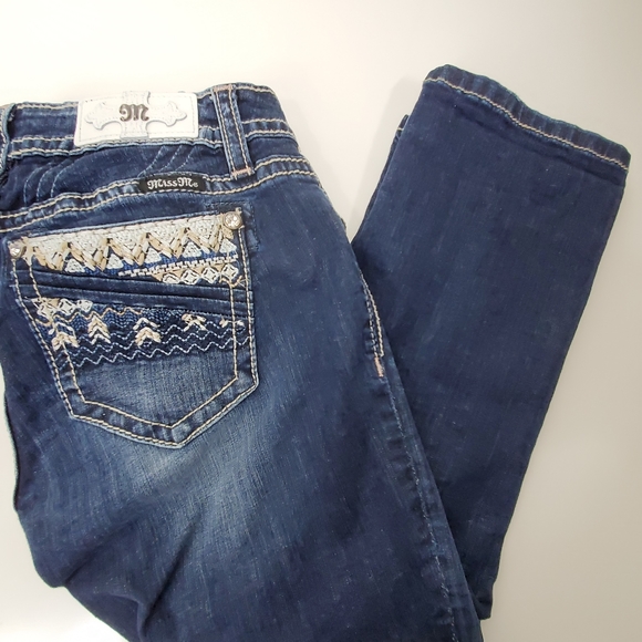 Miss Me unique  midrise Capri jeans with embroidered pockets size 27 - Picture 14 of 15